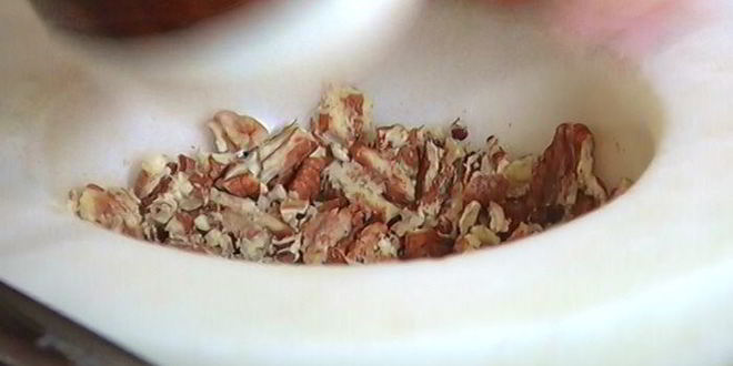 Рецепт кукурузной каши с маскарпоне, голубикой и орехами пекан