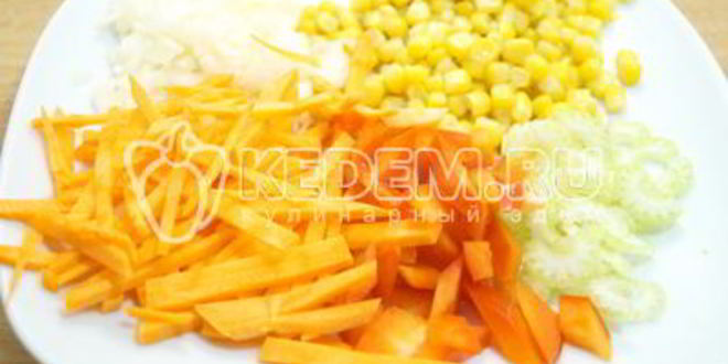 Рецепт кукурузной поленты с овощами