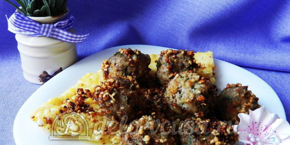 Как приготовить поленту с тефтелями