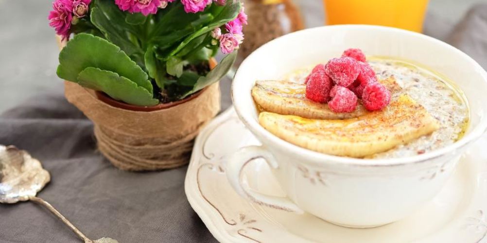 Как приготовить многозерновую кашу с запеченным бананом