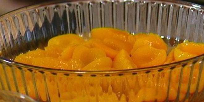 Рецепт хрустящей овсянки с йогуртом, персиками и абрикосами