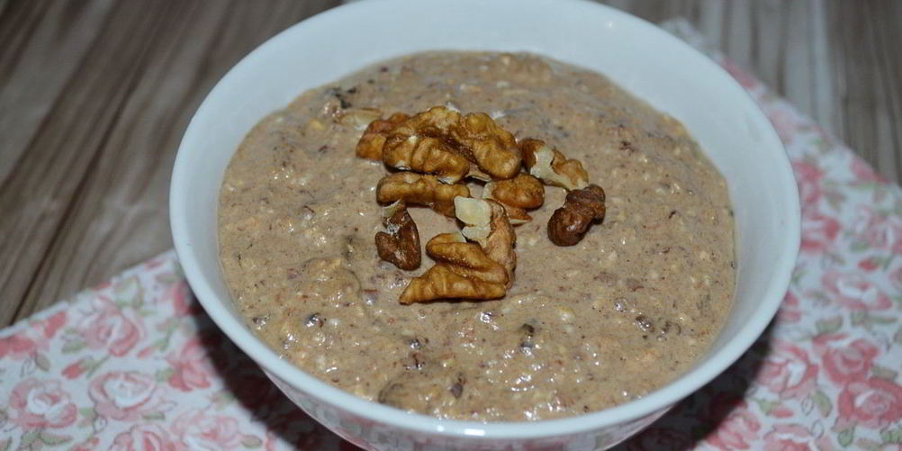 Как приготовить ленивую овсянку с черносливом