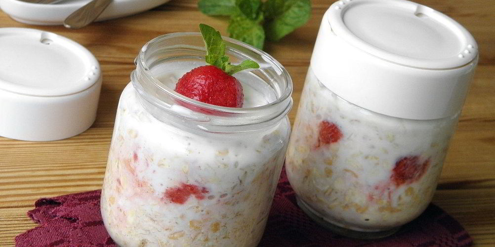 Как приготовить ленивую овсянку в банке для похудения