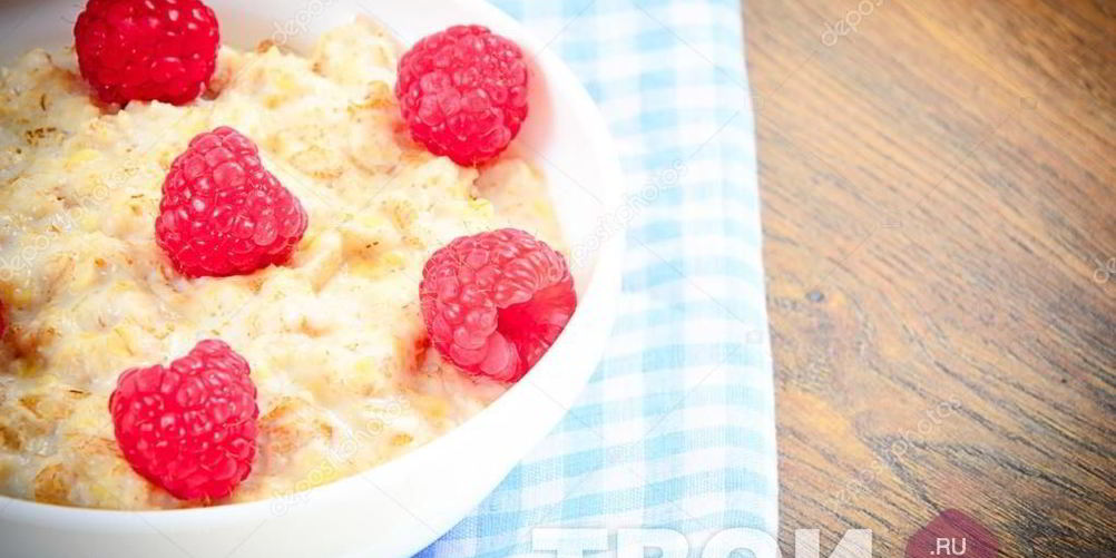 Как приготовить овсяную кашу с малинкой