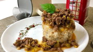 Рецепт Овсяной каши с мясным соусом и красным вином