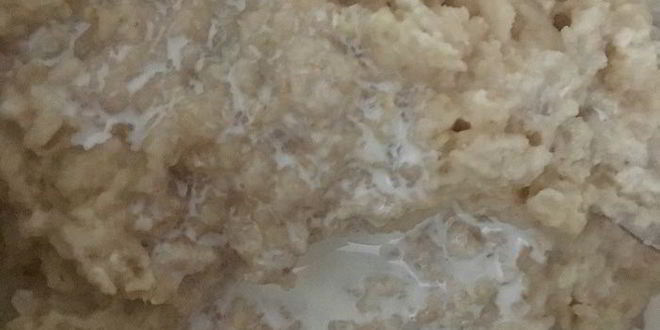 Рецепт овсяной каши с мясным соусом и красным вином