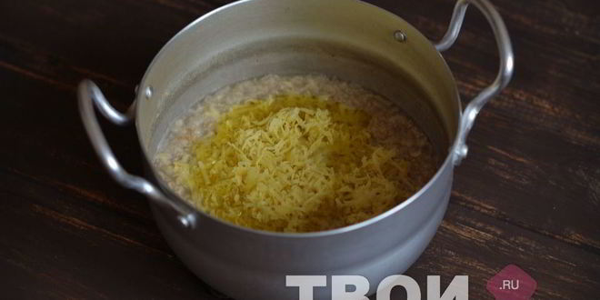Рецепт овсяной каши с сыром и оливковым маслом