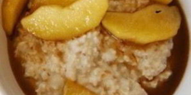Рецепт овсяной каши с жареными яблоками