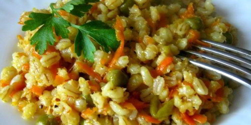 Как приготовить перловку с овощами