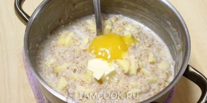 Рецепт пшеничной каши с яблоками