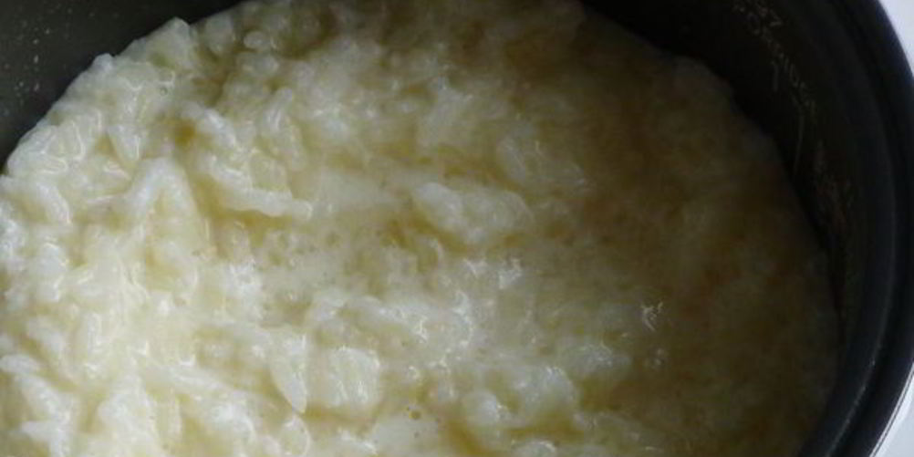 Как приготовить рисовую кашу на молоке в мультиварке