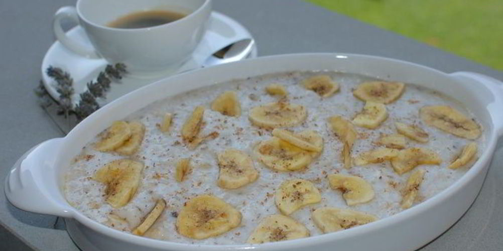 Как приготовить рисовую кашу с бананами и мускатным орехом