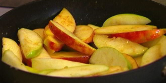 Рецепт рисовой каши с яблоками, медом и корицей