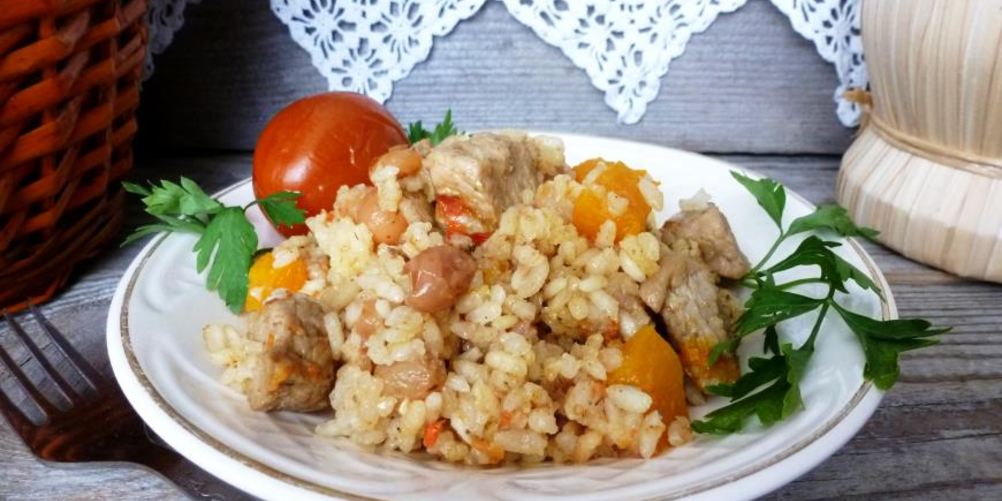 Как приготовить рисовую кашу со свининой и тыквой