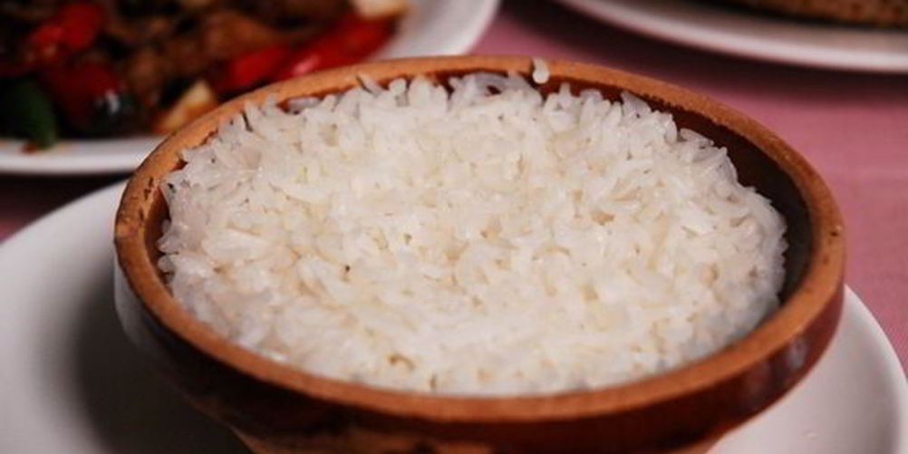 Как приготовить рисовую кашу в микроволновке