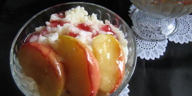 Рецепт сливочной рисовой каши с яблоками
