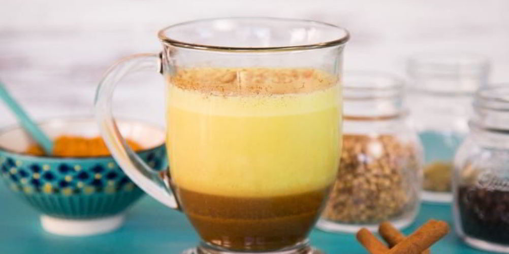 Как приготовить чай латте с куркумой