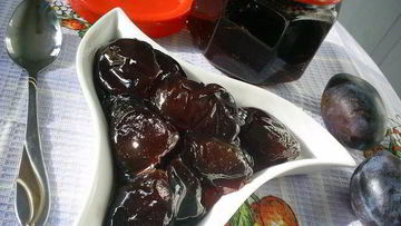 Рецепт Карамелизированных слив в густом сиропе