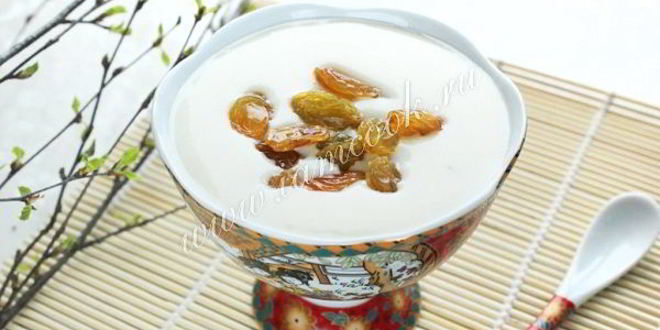 Рецепт молочного киселя с изюмом
