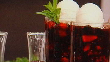 Рецепт Ягодного киселя-ассорти Роте грюце