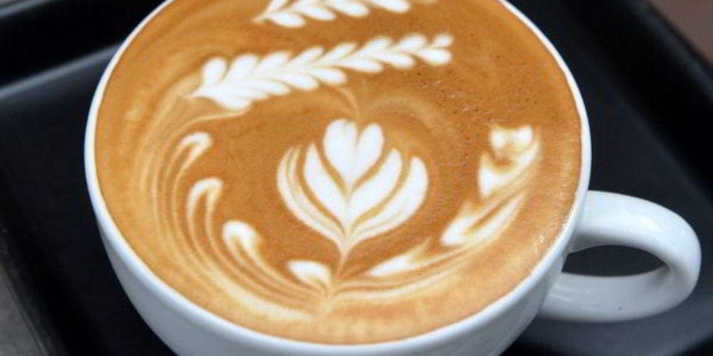 Как приготовить классический кофе латте по-домашнему