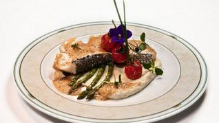 Рецепт Сибаса в молоке с кофейным соусом капучино