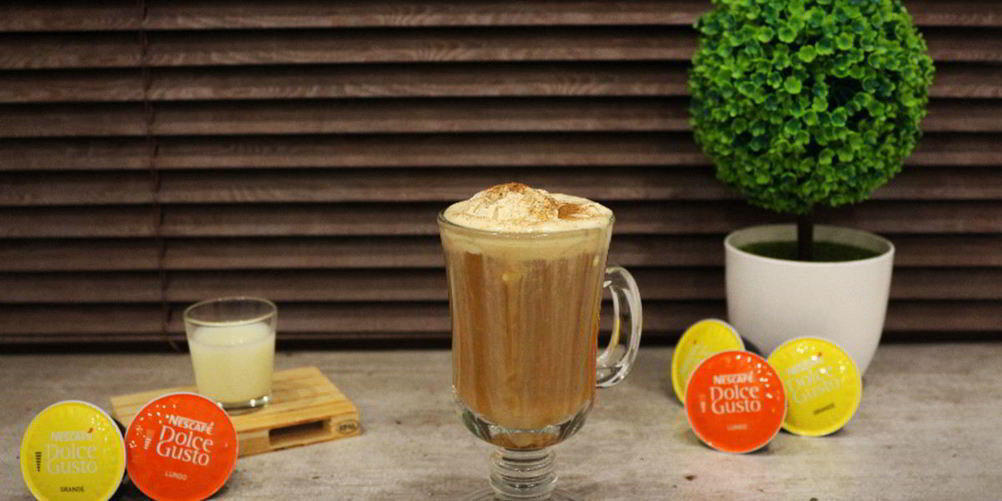 Как приготовить сливочный кофе с мороженым