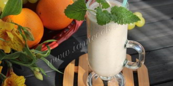 Рецепт коктейля из шампанского с клубникой