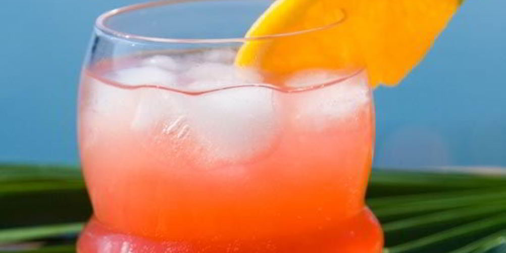 Как приготовить коктейль морской бриз