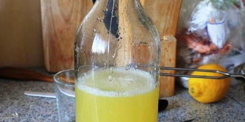 Как приготовить ананасовый ликер
