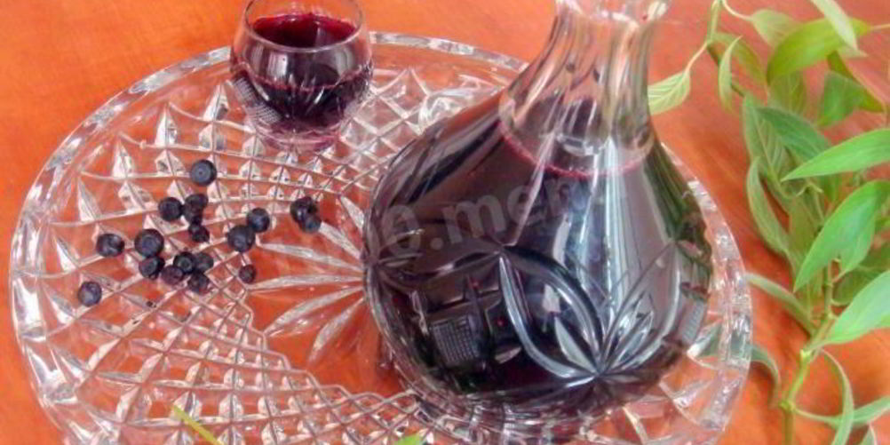 Как приготовить черничный ликер