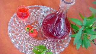 Рецепт Клубничного ликера