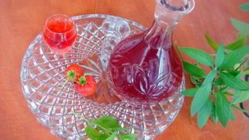 Рецепт Клубничного ликера