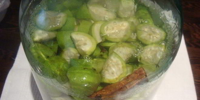 Рецепт ликера из зеленых грецких орехов ночино