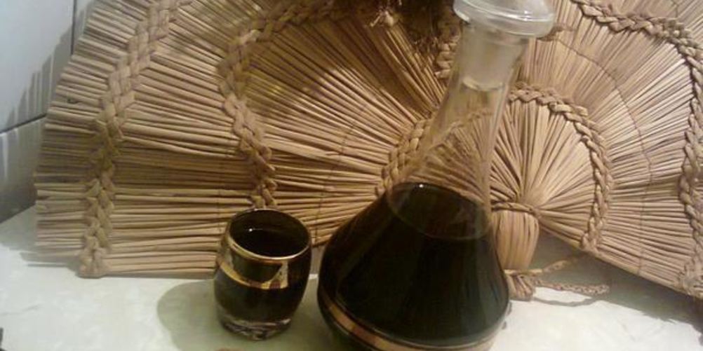 Как приготовить ликер винный