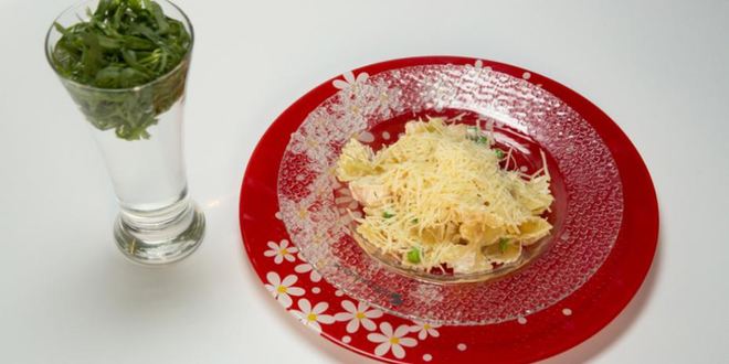 Рецепт фарфалле с лососем и домашний лимонад