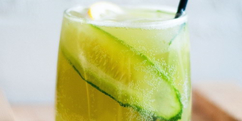 Как приготовить газированный огуречный лимонад