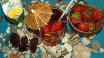 Рецепт Клубничного лимонада с базиликом