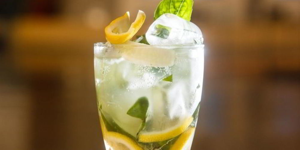 Как приготовить огуречно-базиликовый лимонад