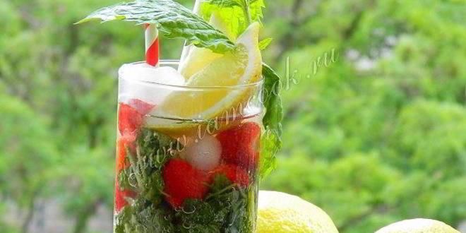 Рецепт клубничного мохито, безалкогольного