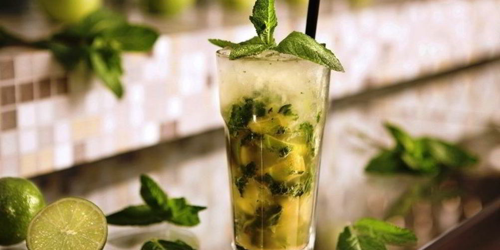 Как приготовить мохито с дыней и мятой