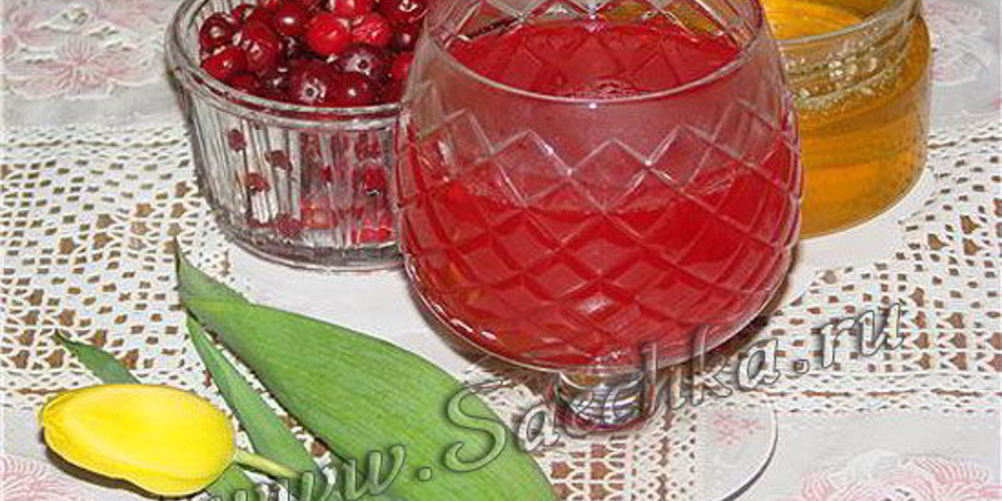 Как приготовить клюквенный морс с медом