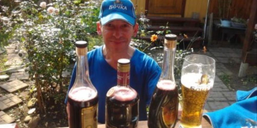 Как приготовить наливку из черноплодной рябины