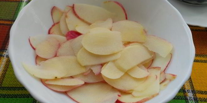 Рецепт напитка из базилика с яблоками, мятой и лимоном