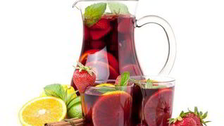 Рецепт Пунша со сливовым вином и ананасом