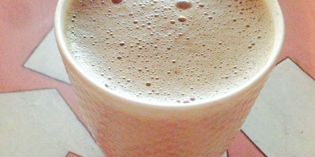 Как приготовить шоколадно-орехово-кофейный напиток