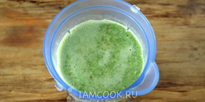 Рецепт ананасова-мятного смузи с фисташками