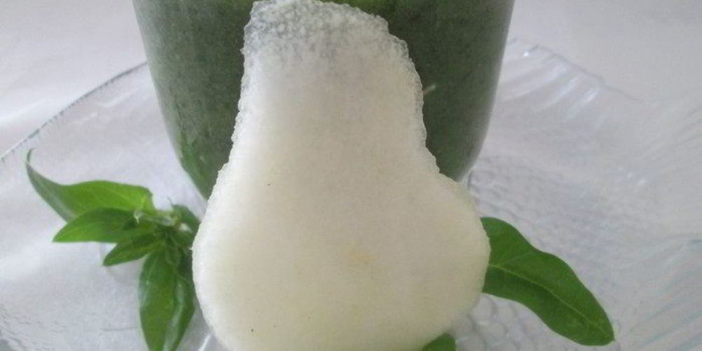 Как приготовить апельсиново-грушевый смузи со шпинатом