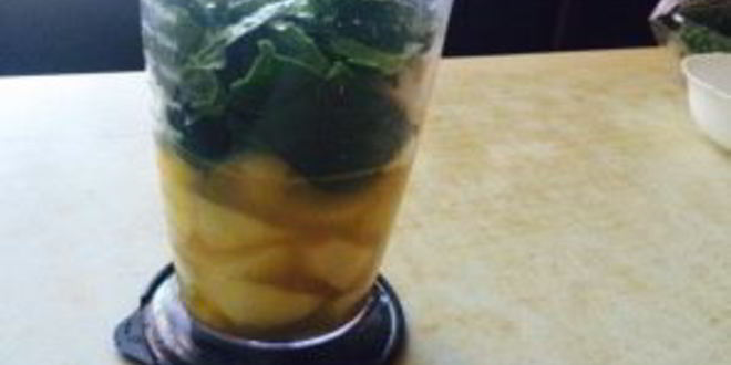 Рецепт бананова-яблочного смузи