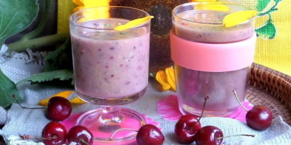 Как приготовить черешневый смузи с авокадо